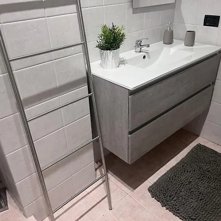 Theroom41 Daire Lecce