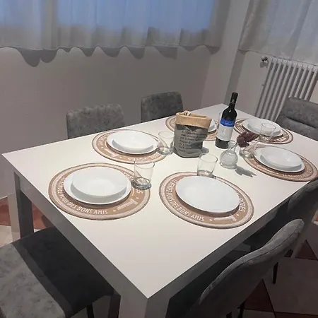 Apartment Theroom41 *