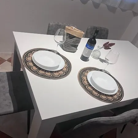 Apartment Theroom41 *